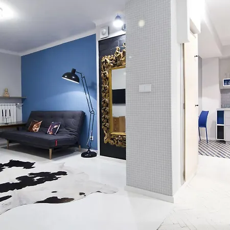 Goodnight Center Apartman
