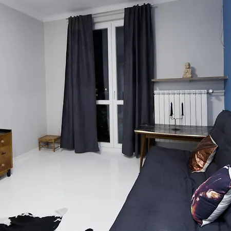 Goodnight Center Apartman